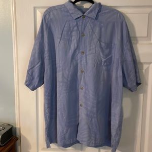 Nice Tommy Bahama blue shirt sleeve button up